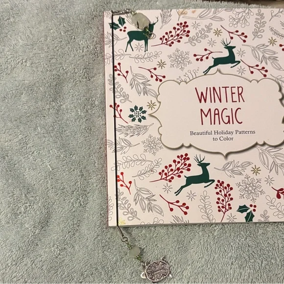 Silver Turtle with Black Elastic Bookmark - Picture 2 of 4